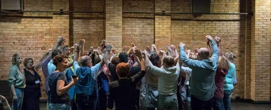 You are currently viewing Pažintinis psichodramos seminaras vyresniųjų klasių mokiniams “Kūrėjas manyje”